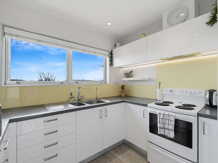 24a Cobham Crescent Stoke_7