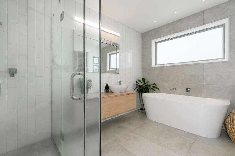 131 Waratah Street Matua_19