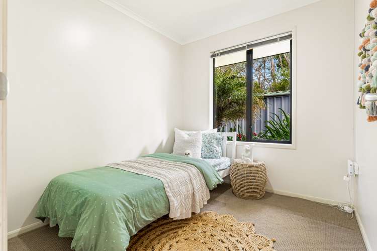 10 Grassfield Place Waimauku_23