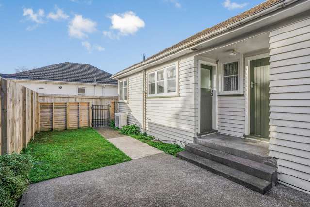 9 Fitzherbert Road Wainuiomata_3