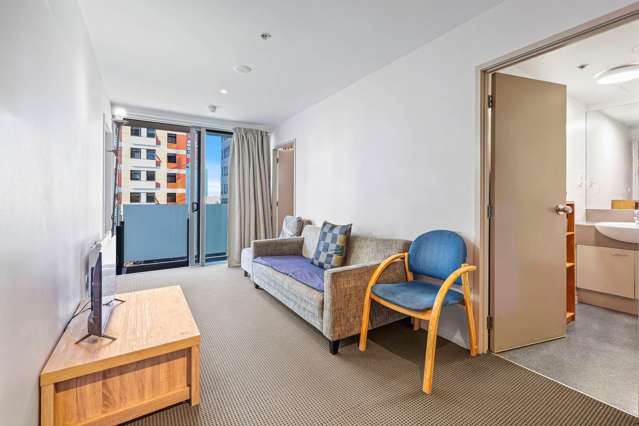 Freehold two bedroom in Auckland University Centre