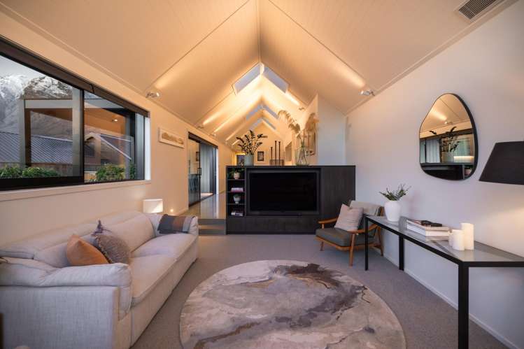 36 Spur Ridge Rise Jacks Point_17