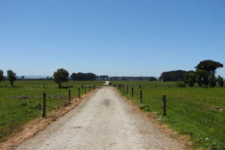 997 Waituna Lagoon Road Wyndham Surrounds_9