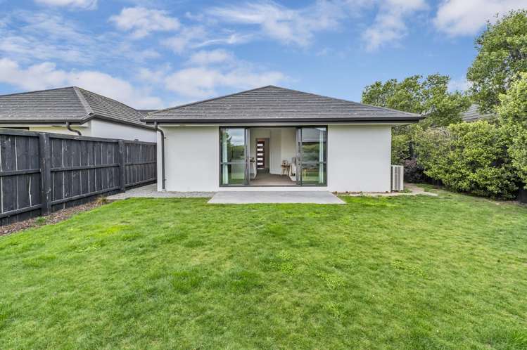 57 Farnborough Way Rolleston_19