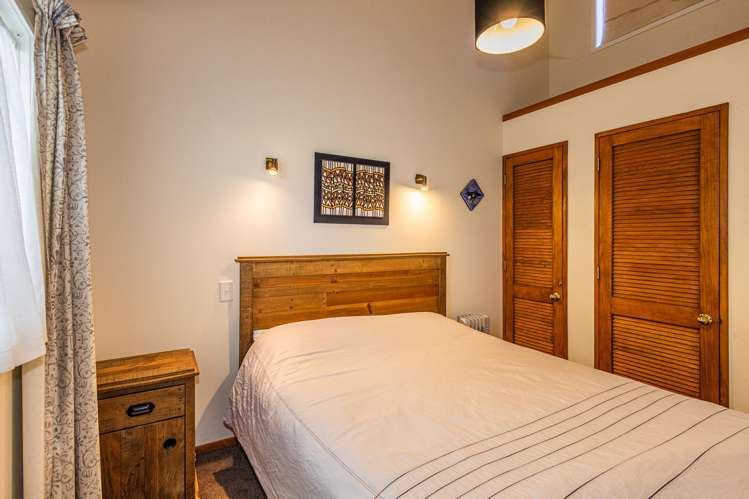 77 Goldfinch Street Ohakune_12