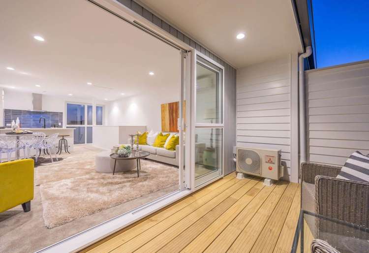 8/70a Barrack Road Mount Wellington_7