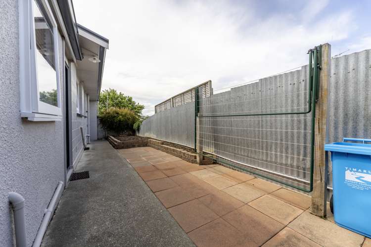 2/16 Douglas Street Highfield_14