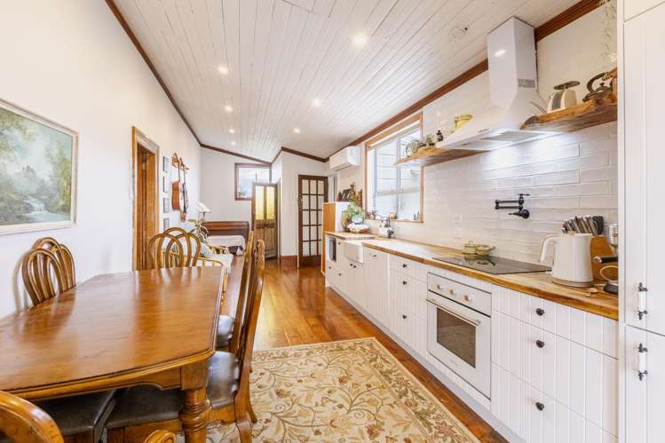 1 Russell Street Otane_5