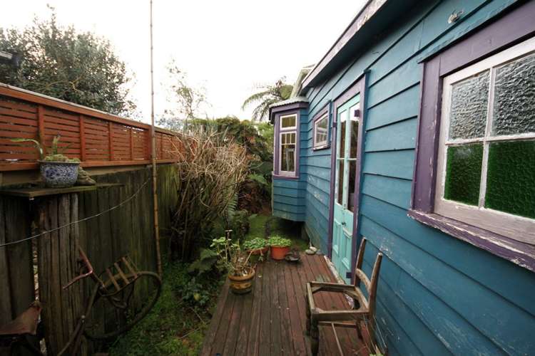 74 Victoria Street Waikino_16