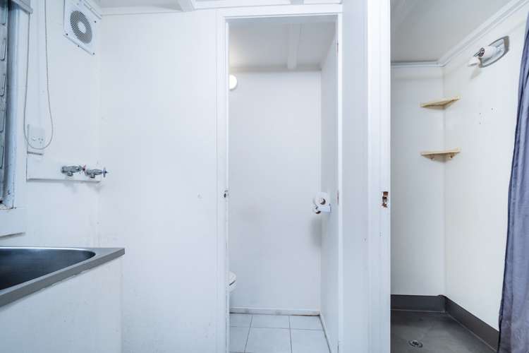 2/15 Mcleod Road Henderson_16