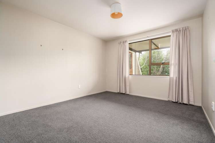 38 Millstream Drive Lincoln_9