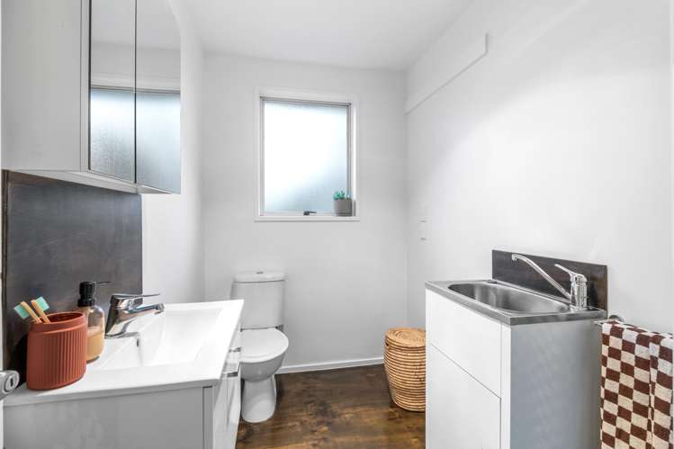 3/107 Charles Street Waltham_7