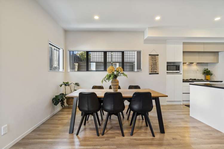 42 Waihou Crescent Albany Heights_9