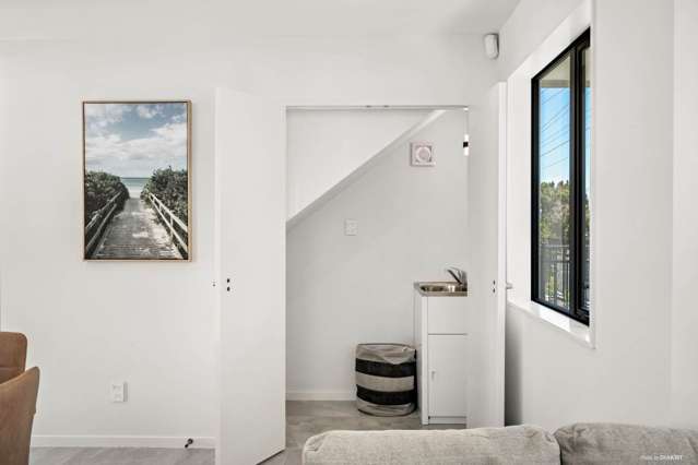 2 /107 Porchester Road Papakura_1