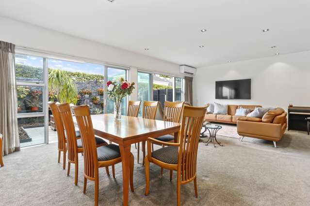 7/258 Hurstmere Road Takapuna_3