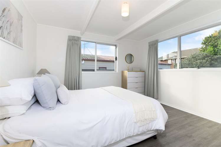 35a Beach Road Te Atatu Peninsula_12