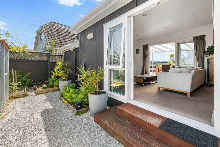 69 Sylvan Avenue Northcote_8