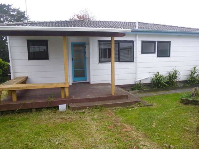 21 Aldern Road Massey_1