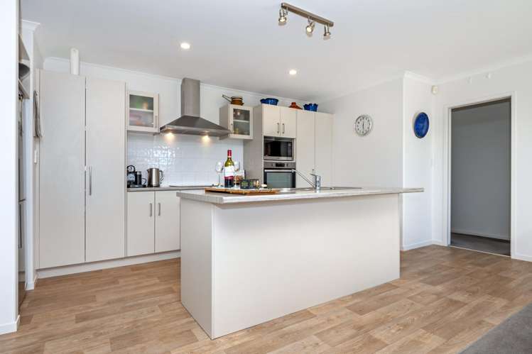 40 Waiotahe Drifts Boulevard_0