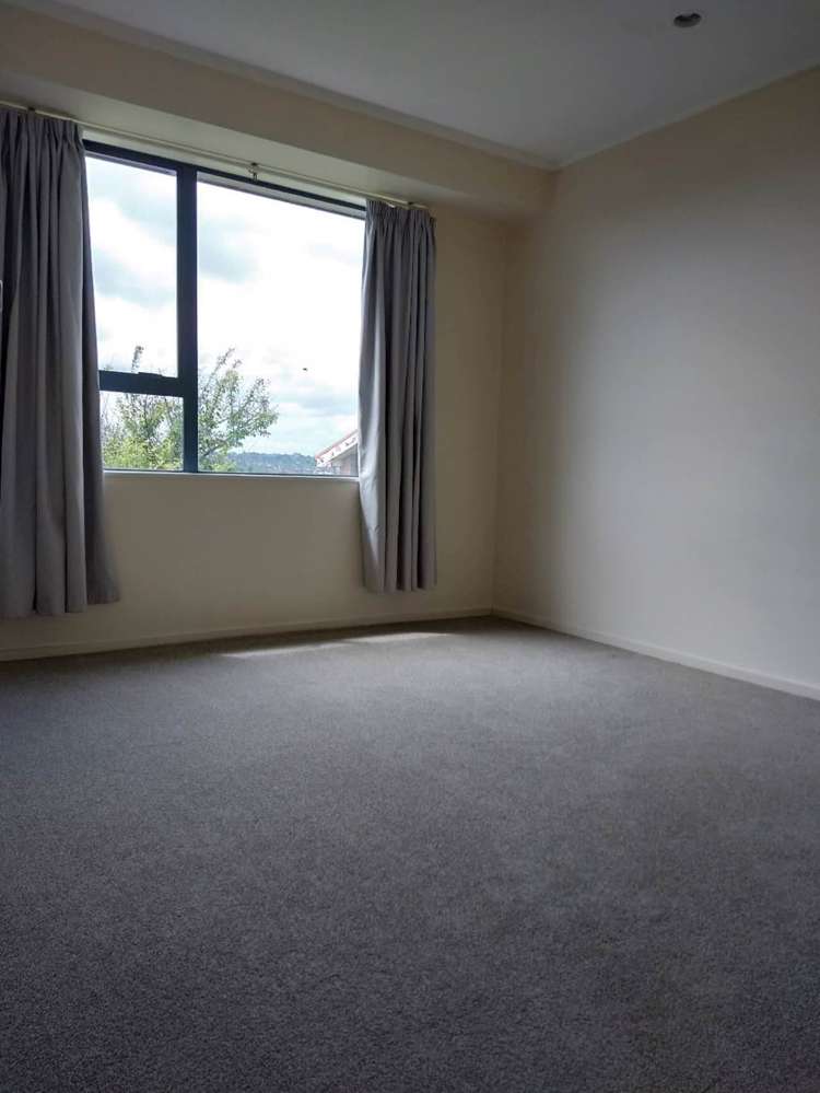 20A Kells Place Botany Downs_2