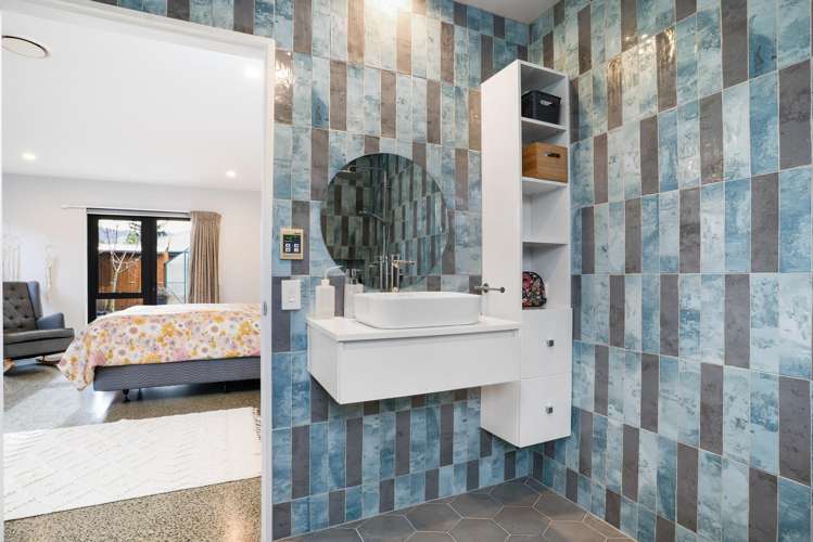 3134 Oxford Road Oxford_13