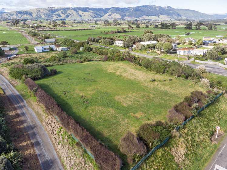 2 Sims Road Te Horo Beach_9