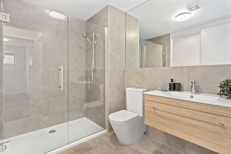 2/69 Tiketike Way Brooklyn_19