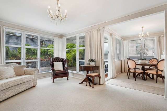 18 Selwyn Crescent Forrest Hill_4