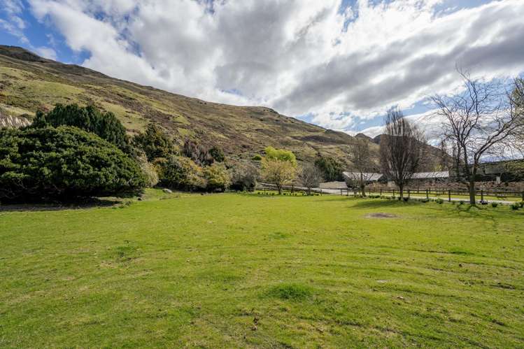 Lot 2, 39 Roses Saddle Rise Wanaka_17