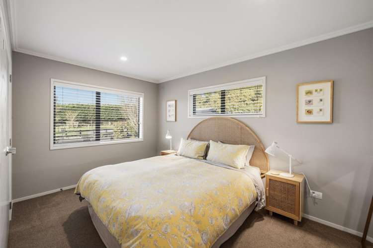 3 Sarona Park Drive Omanawa_14