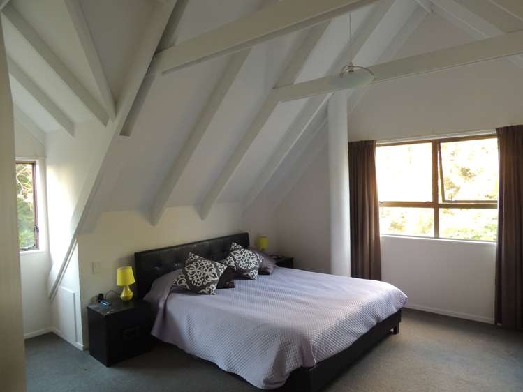 50 Redcrest Avenue Red Hill_15