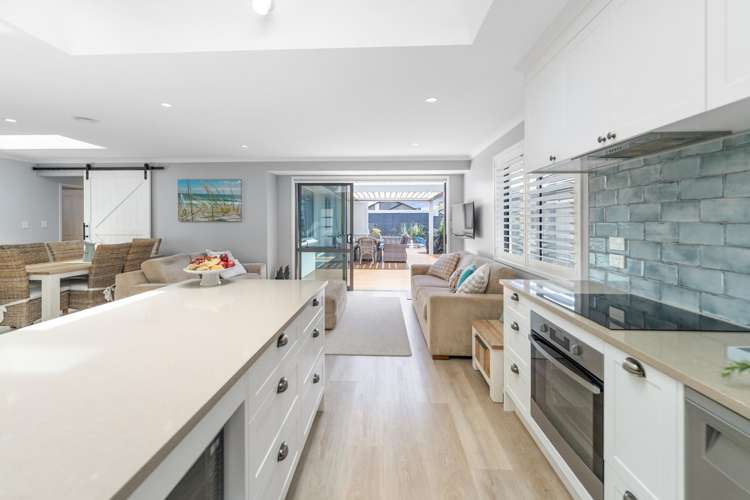 114 Coast Boulevard Papamoa_4