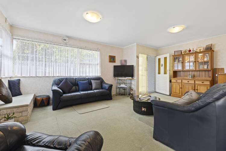 60 Wallace Road Mangere Bridge_4