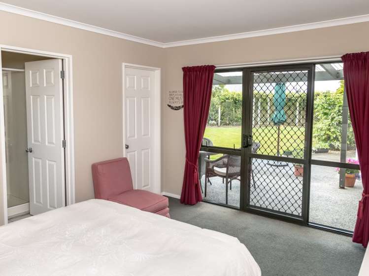 9 Ivondale Grove Solway_9