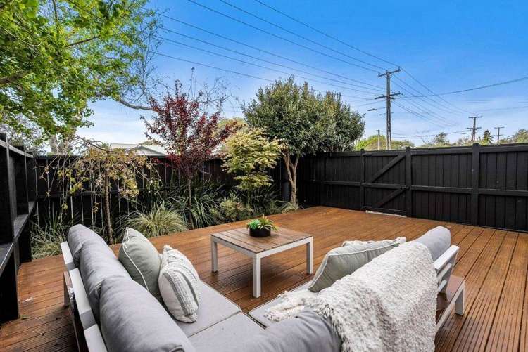 28 Harlston Road Mt Albert_16