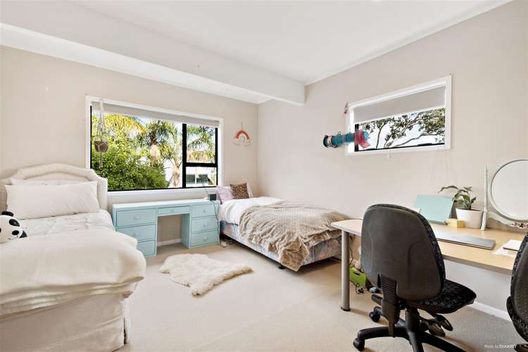 1/555 Beach Road Murrays Bay_12