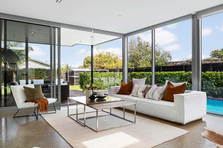 27 Rocklands Avenue Mount Eden_2