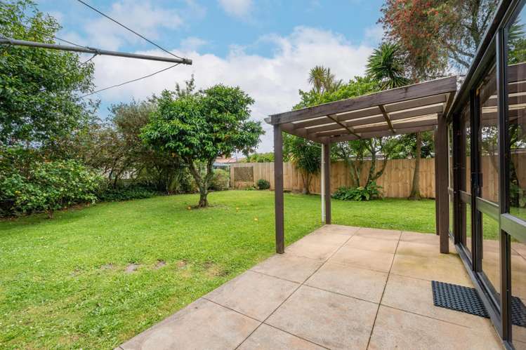 145 Galloway Street Hamilton East_13