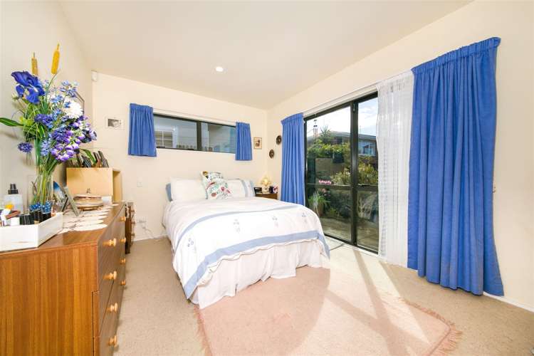 2a Rickards Place New Lynn_14