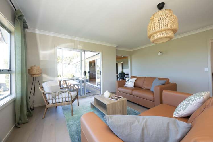 221 Amreins Road_2