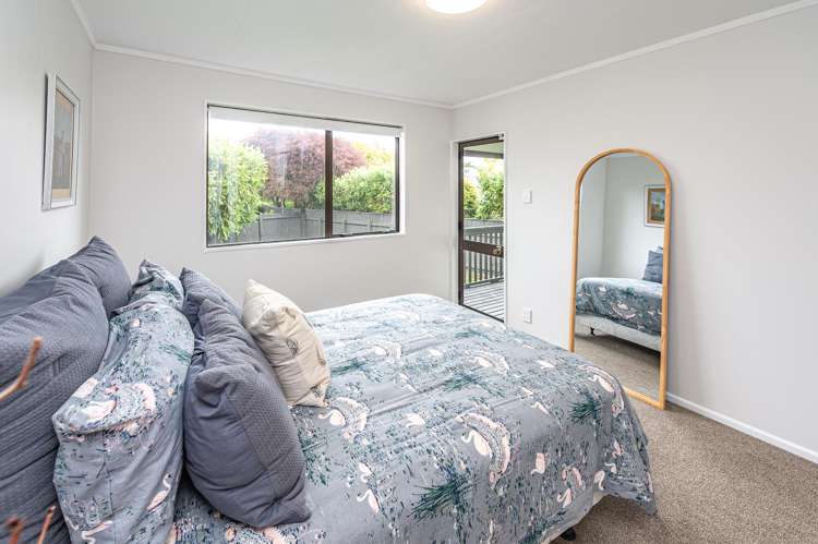 129 Peakes Road Springvale_16