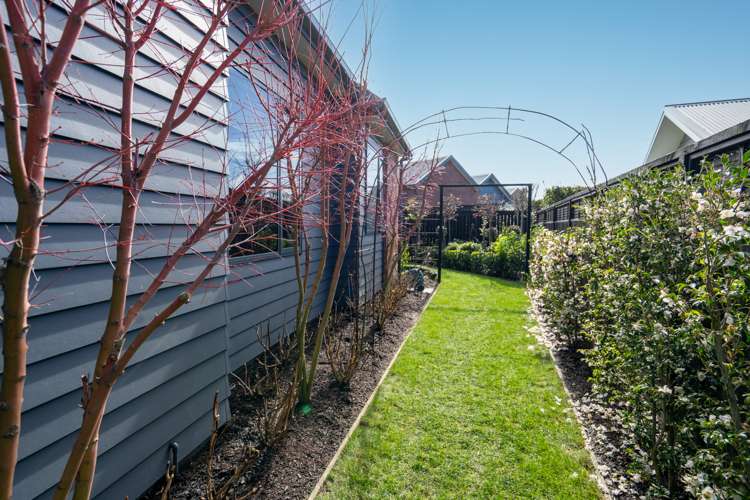 22 Jarrett Terrace Leamington_22