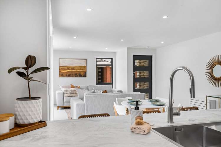 104 Scandrett Street_3