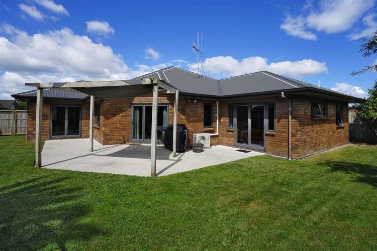 33 Ravenscourt Place Huntington_11