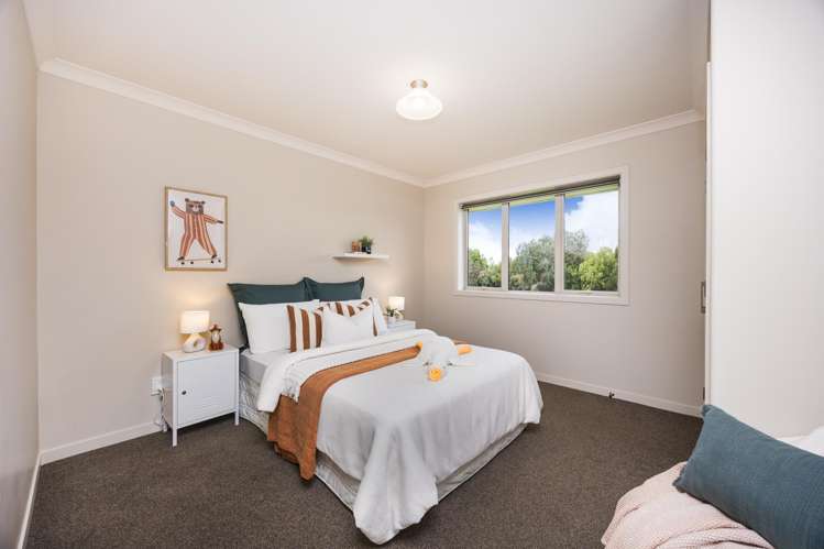 75 Reid Line West Feilding_22