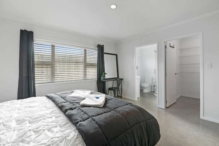 1 Gibson Place 1131_11