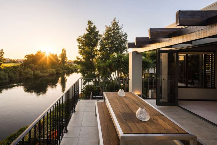 1025 River Road Queenwood_9