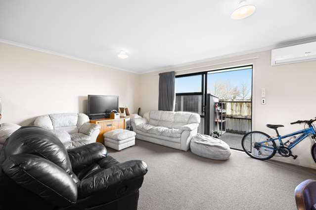 7/102 Old Farm Road Hamilton East_3