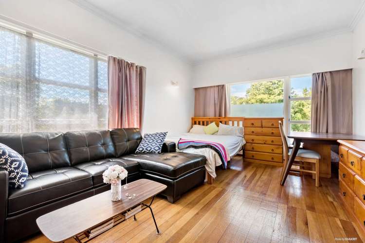 3 Glengarry Road Glen Eden_1