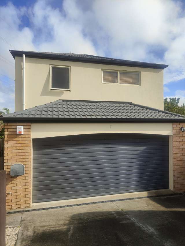 7 Ksenia Drive Flat Bush_3